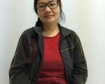 贾灵敏绝食抗议十七天被抬进法庭躺着受审